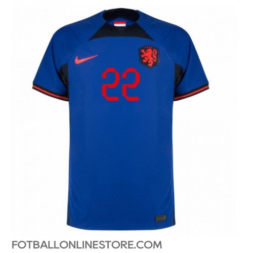 Billige Nederland Denzel Dumfries #22 Bortetrøye VM 2022 Kortermet